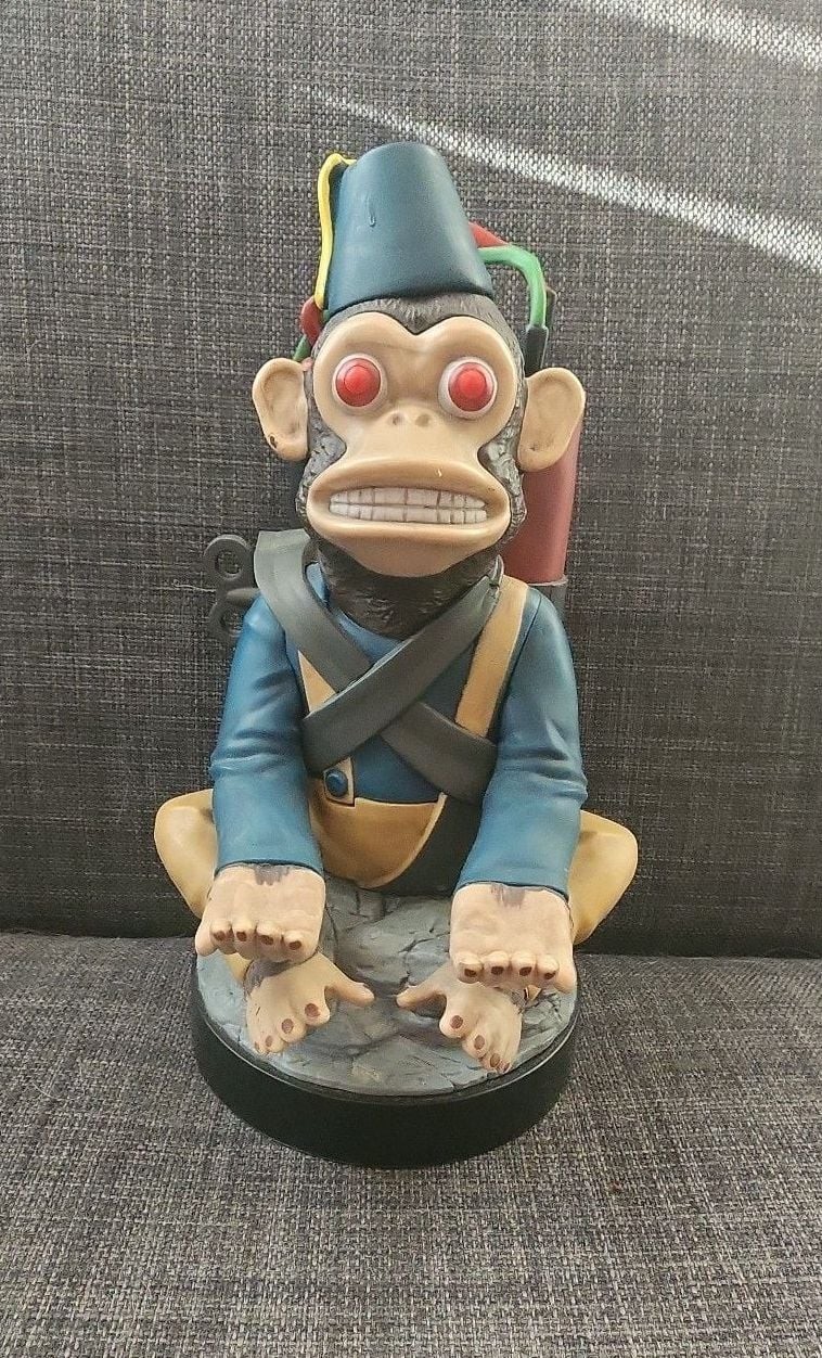 Call of Duty Monkey Bomb Cable Guys Device Controller Stand