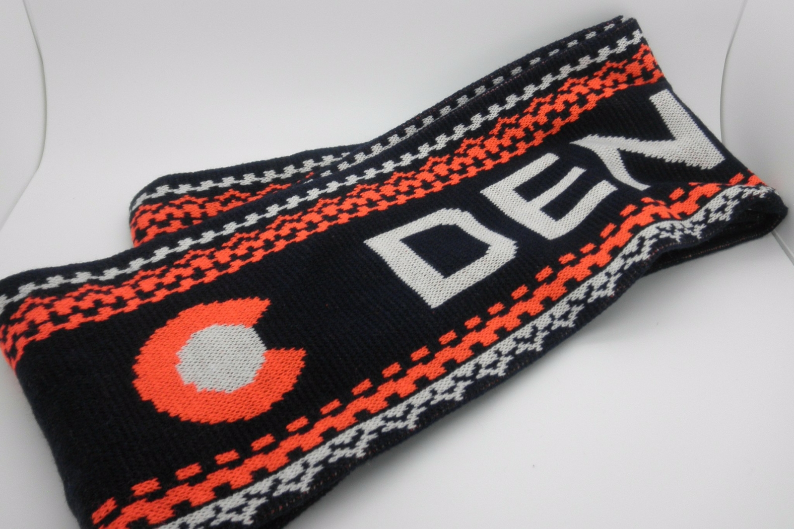 ROBIN RUTH Winter Circular Scarf - DENVER Dark Blue, Orange & White