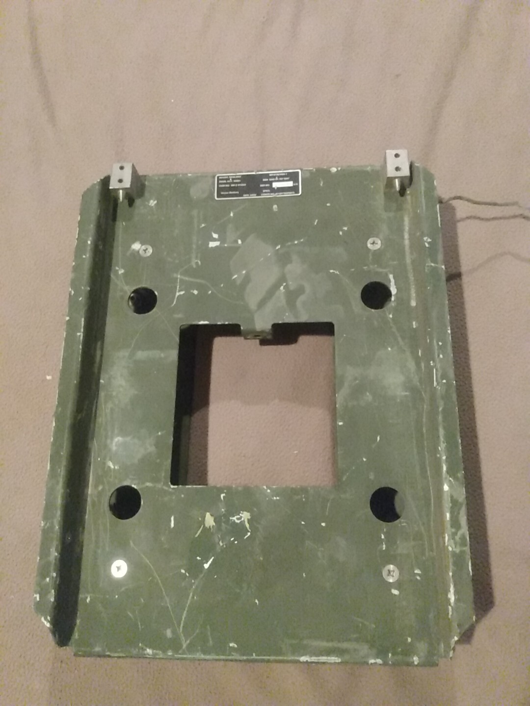 Military Truck Radio Resilient Mount, MT-6146/VSQ-1, NSN 5340-01-167-8297