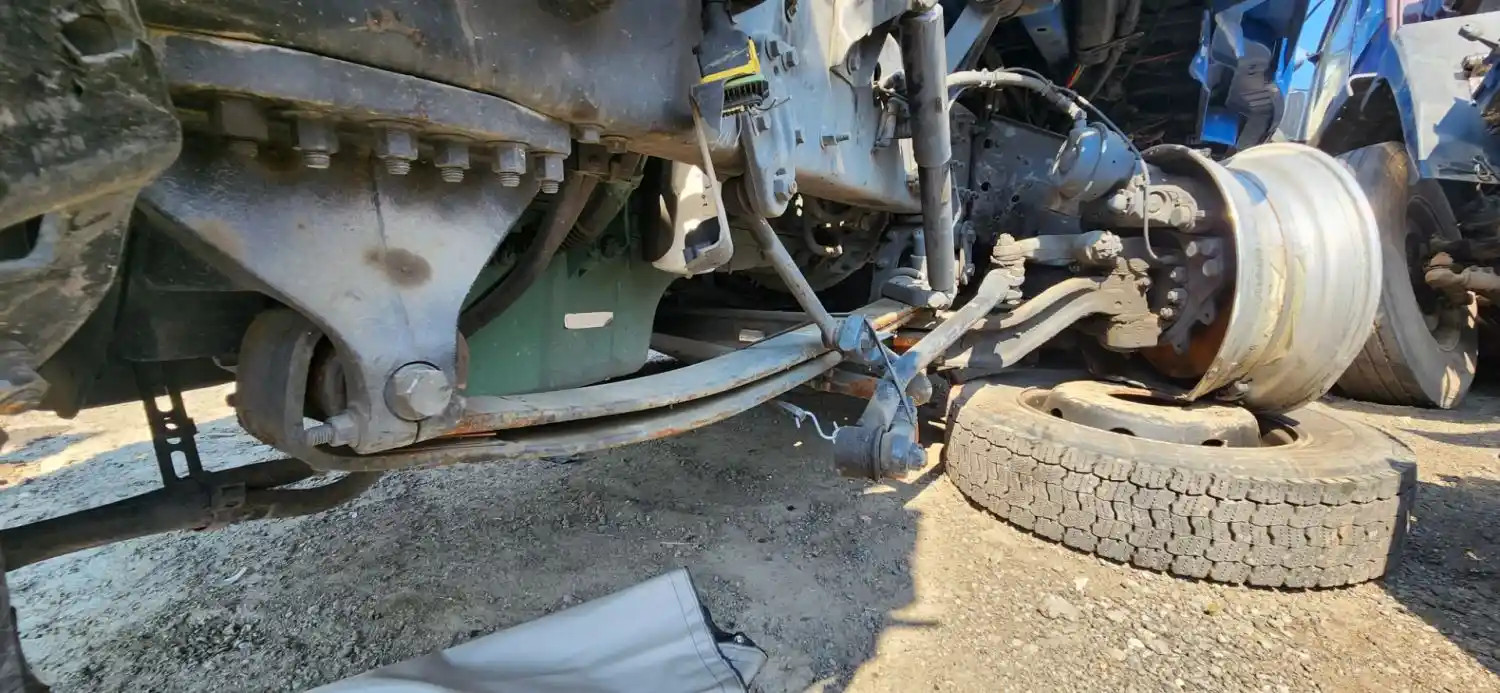 (Used) 2021 Volvo VNL, FRONT LEAF SPRINGS Front Leaf & Springs  P-53752