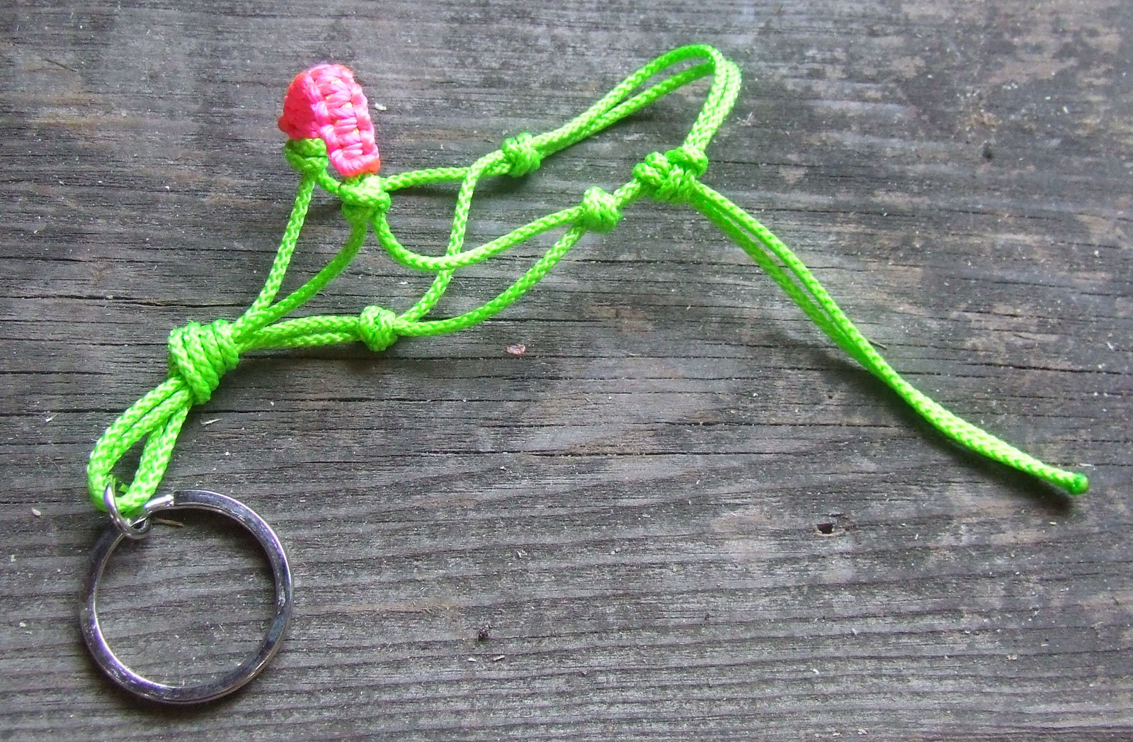 Two Tone Cobra Nose-Natural Horsemanship - Miniature Horse Rope Halter Key Chain