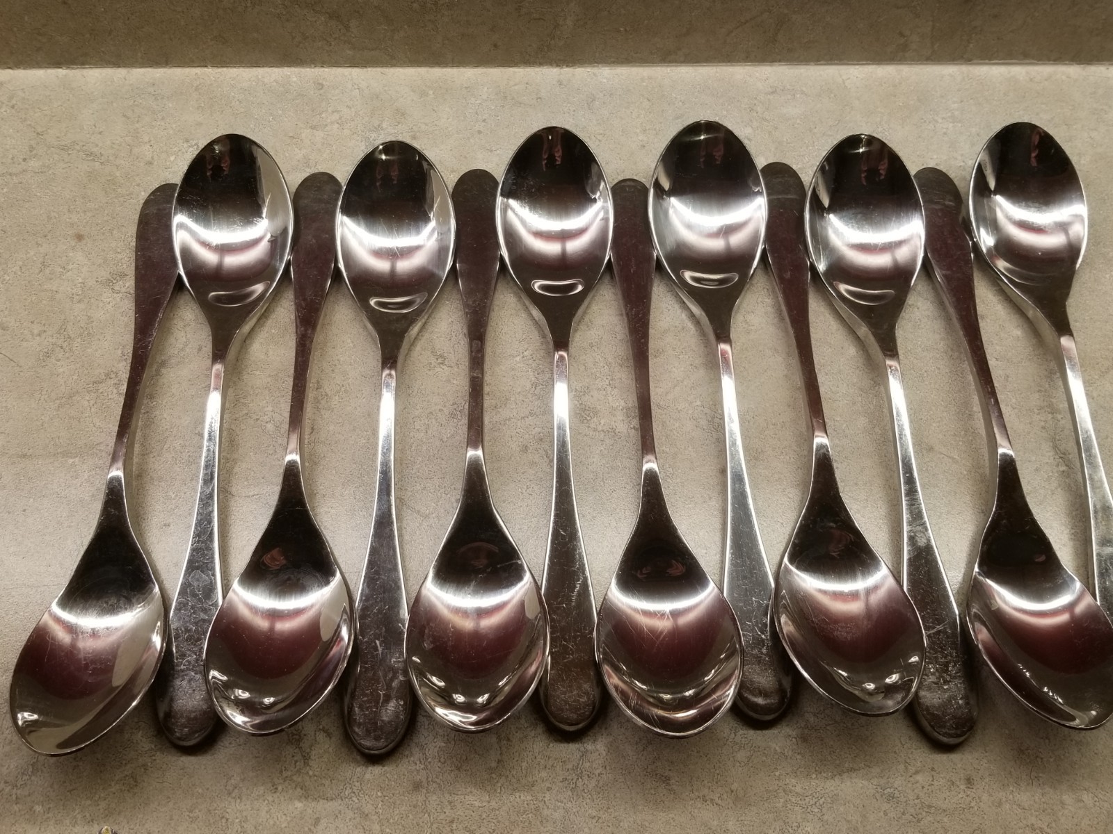 45 pcs Knork Stainless Collection Sturdy Cutlery Flatware Set