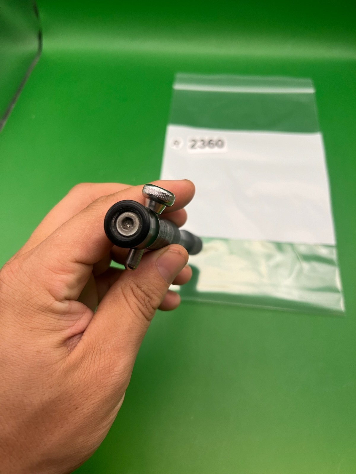 Autococker Bolt