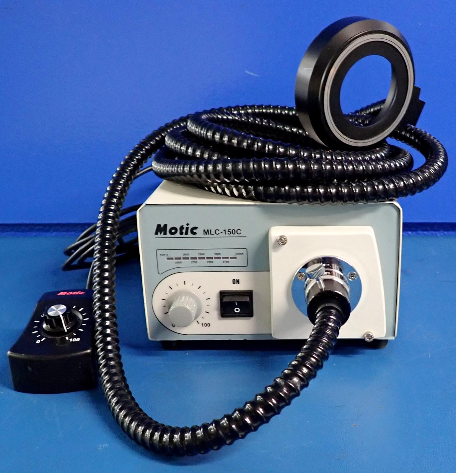 MOTIC MLC-150C 150W EKE Halogen Fiber Optic Illuminator w/ Light Guide + Remote