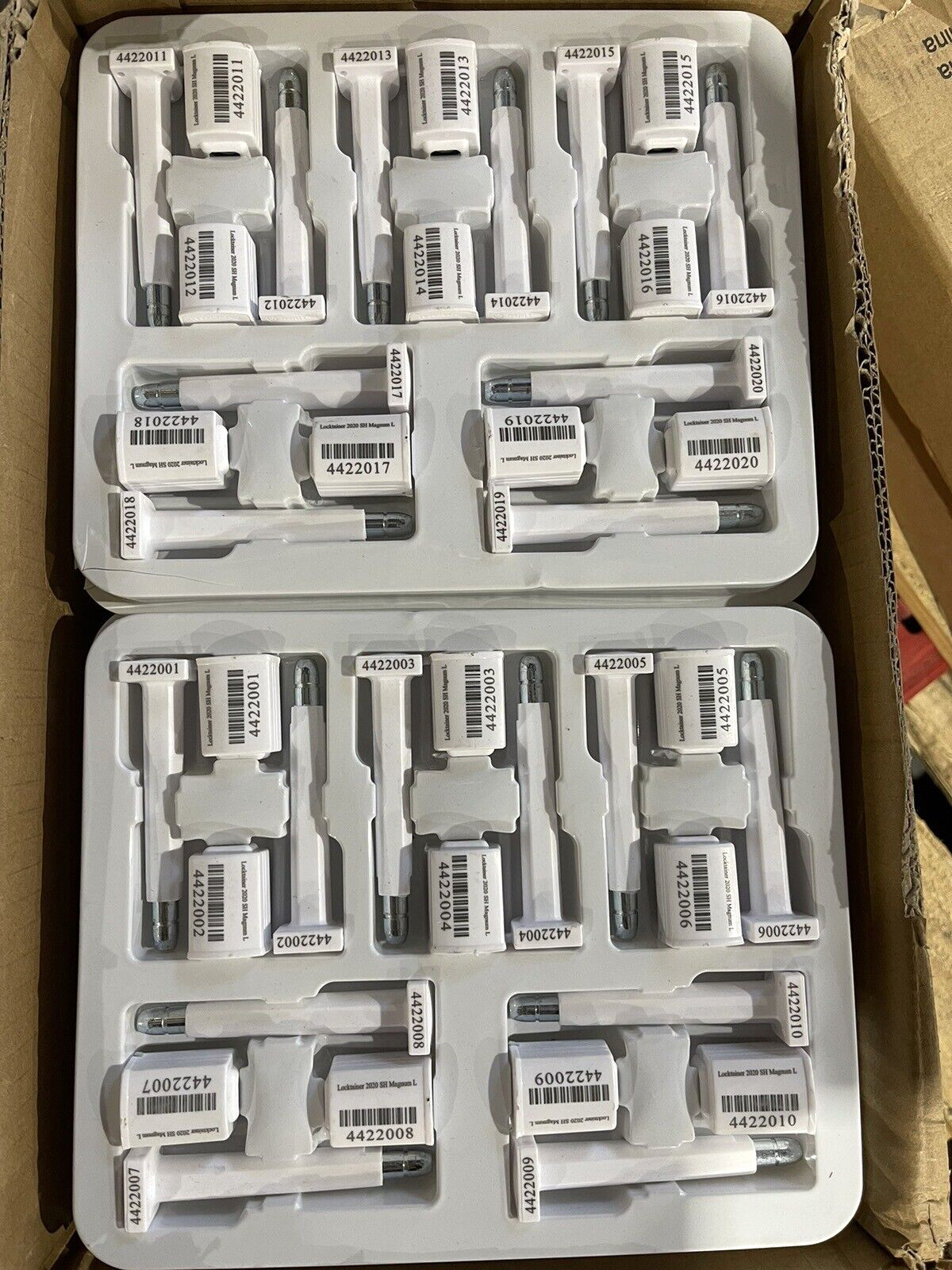 Full Case of 200 Locktainer 2020 SH Magnum L Shipping Tamper Evident Cargo Seals