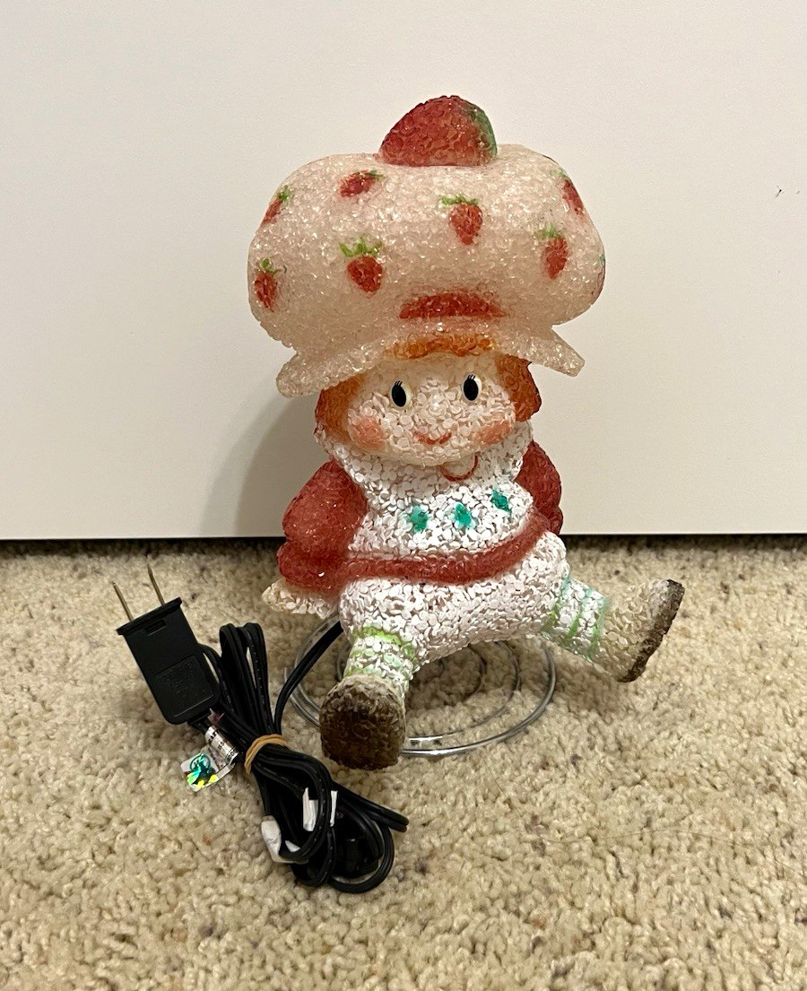 Strawberry Shortcake Light Up Lamp *WORKS*