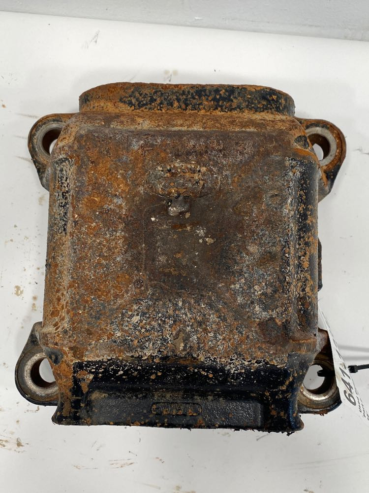 Mack Camelback Suspension Bracket 52QK418P5 (641-12332)