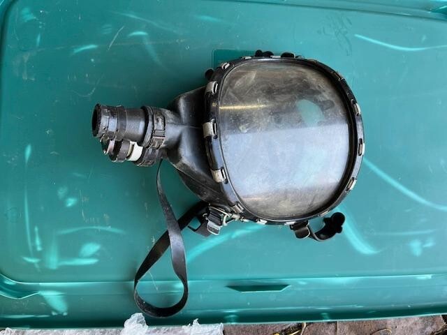 Fireman used SCBA kits (2)