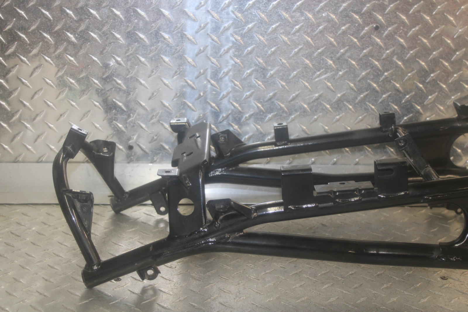 2003 KAWASAKI ZZR1200 REAR SUBFRAME BACK SUB FRAME 32160-1776-10