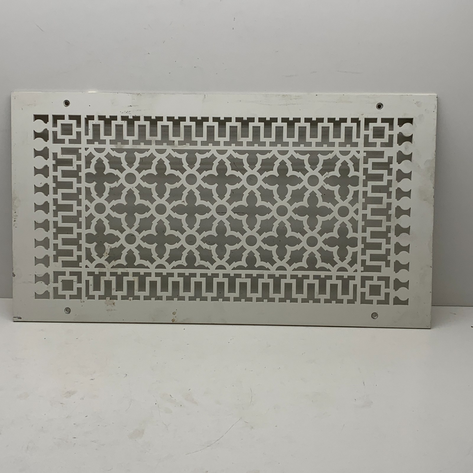 Pacific Register Victorian Aluminum 20" x 10" (22 x 12 OD) Duct Vent Cover Grill