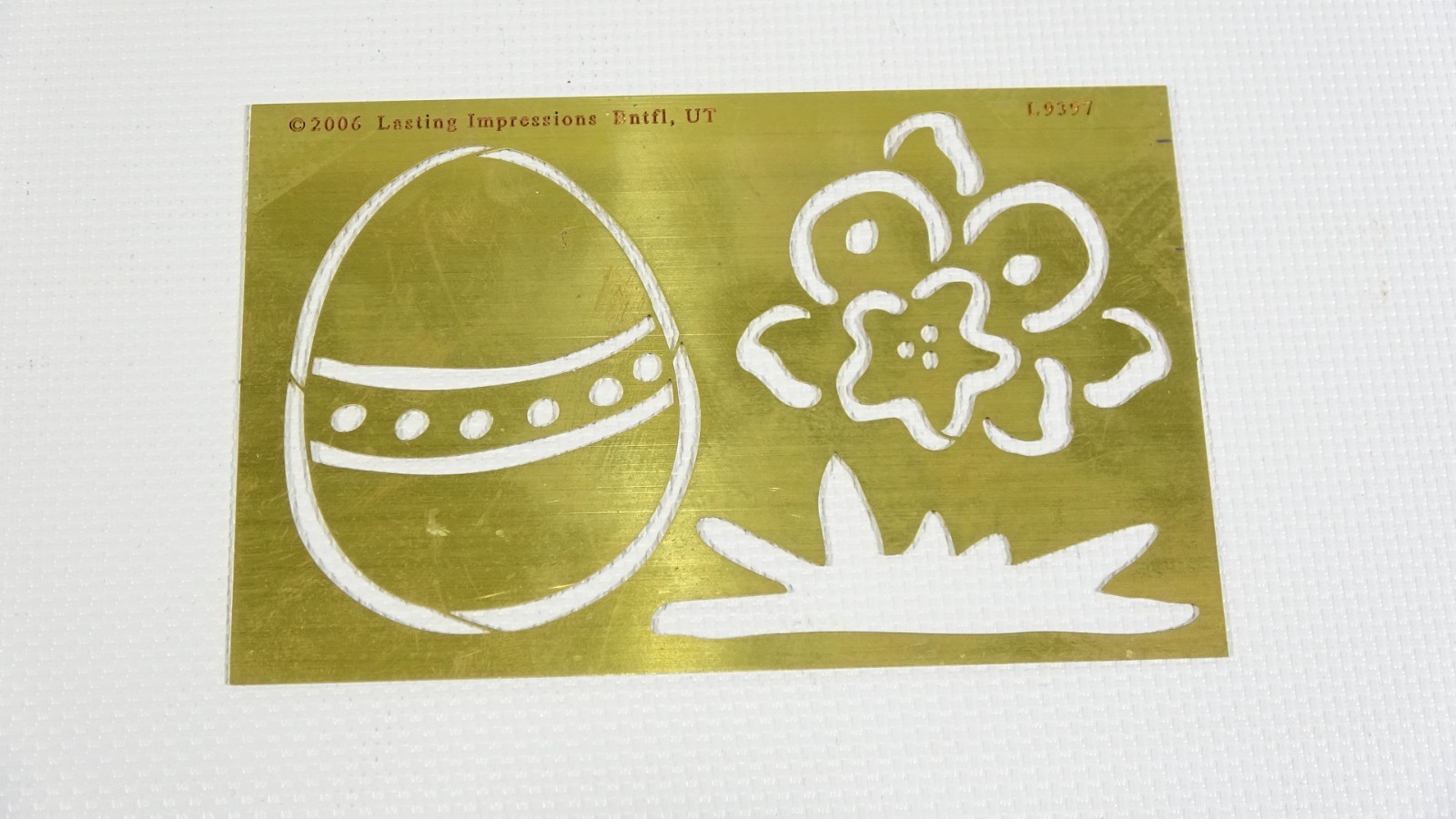 Egg & Flower 2006 Lasting Impressions Embossing & Stenciling - L9397