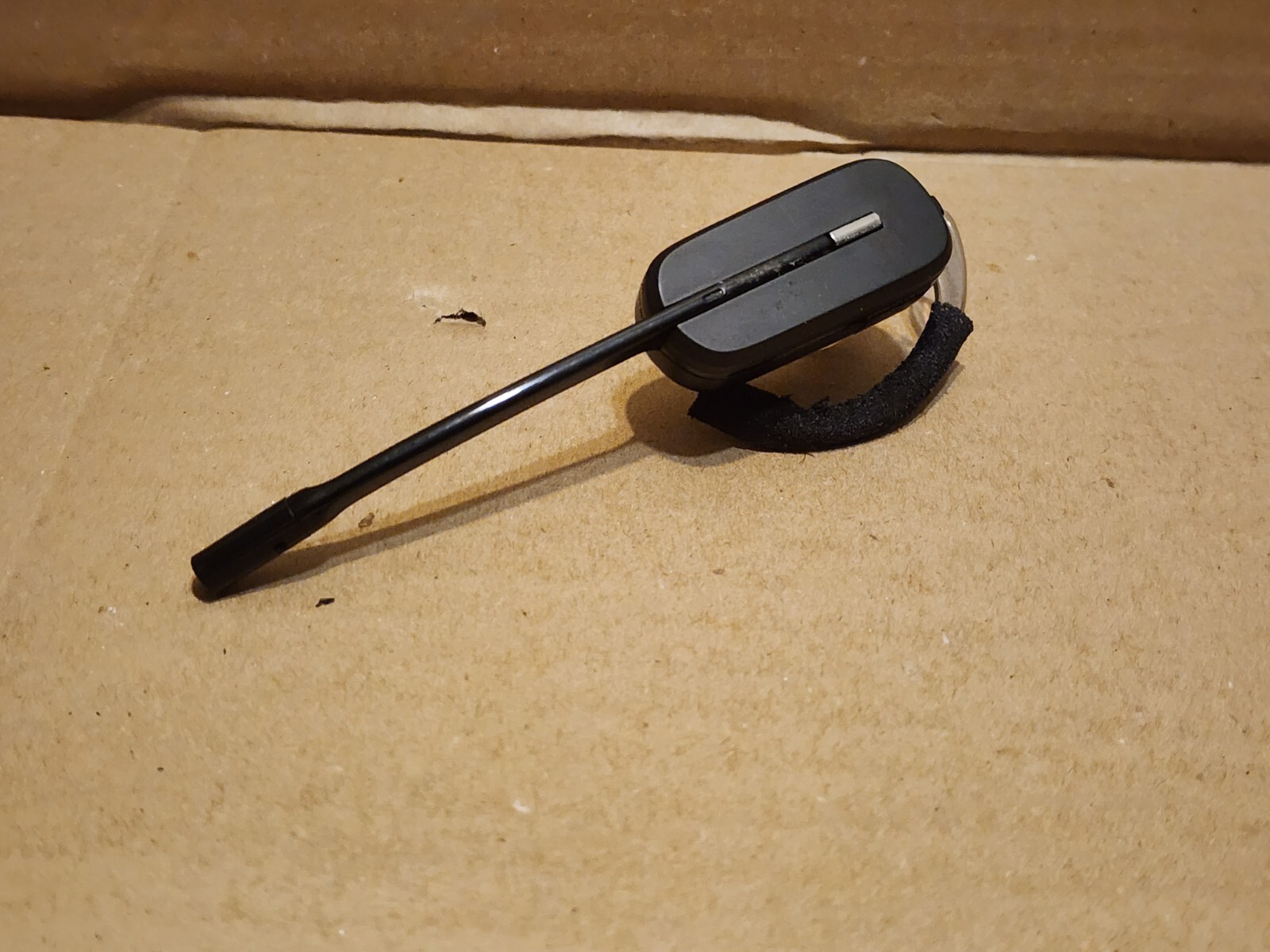 OEM Plantronics WH500 Wireless Bluetooth Add or Replacement Headset w/Battery