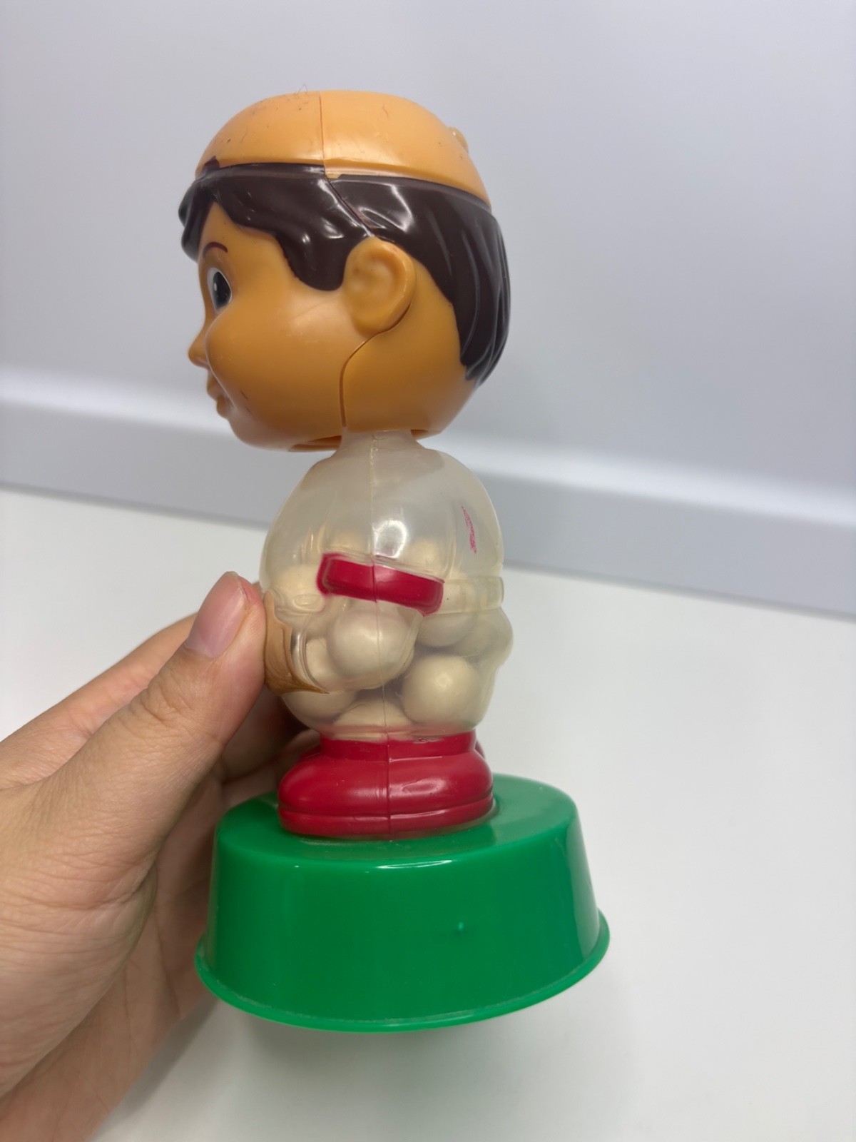 Baseball Bobblehead Player with Chewing Gum MLB (Used) missing cap Hilco MLBP