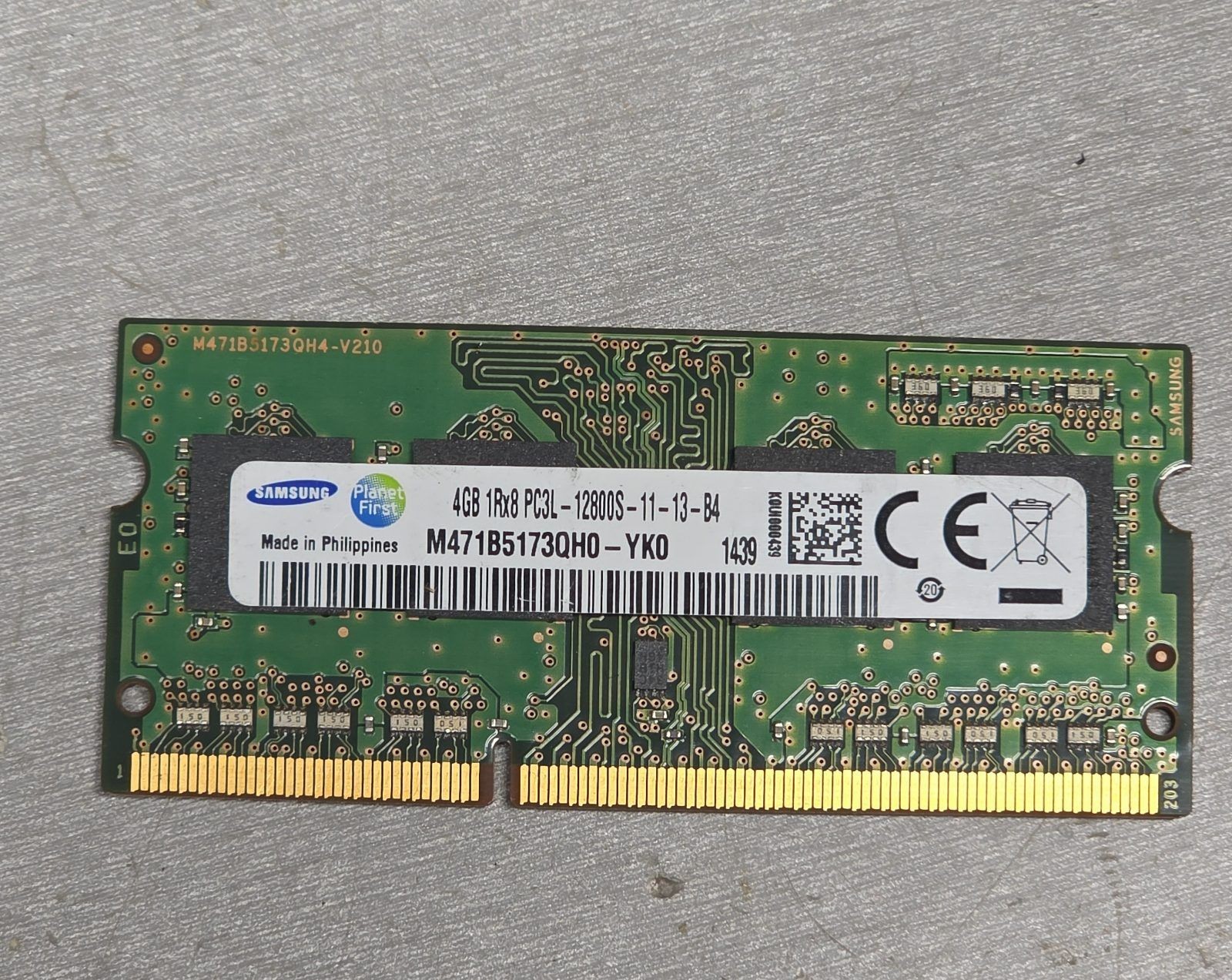 Samsung 4GB DDR3 PC3-12800S 1600MHz Laptop RAM SO-DIMM M471B5173QH0-YK0