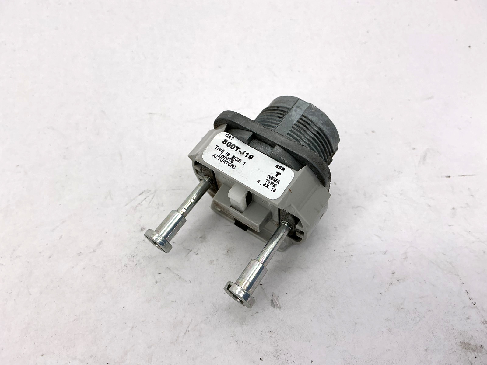 Allen Bradley 800T-J19 Series T Selector Switch Unit 3-Position 30mm