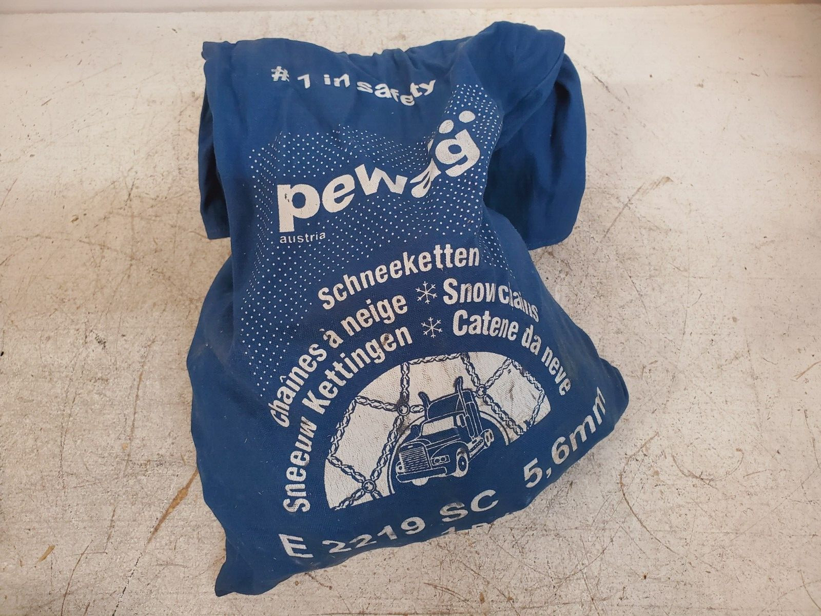 2 Quantity of Pewag Ladder Chains with Camlocks E2219 | E-SC (2 Qty)