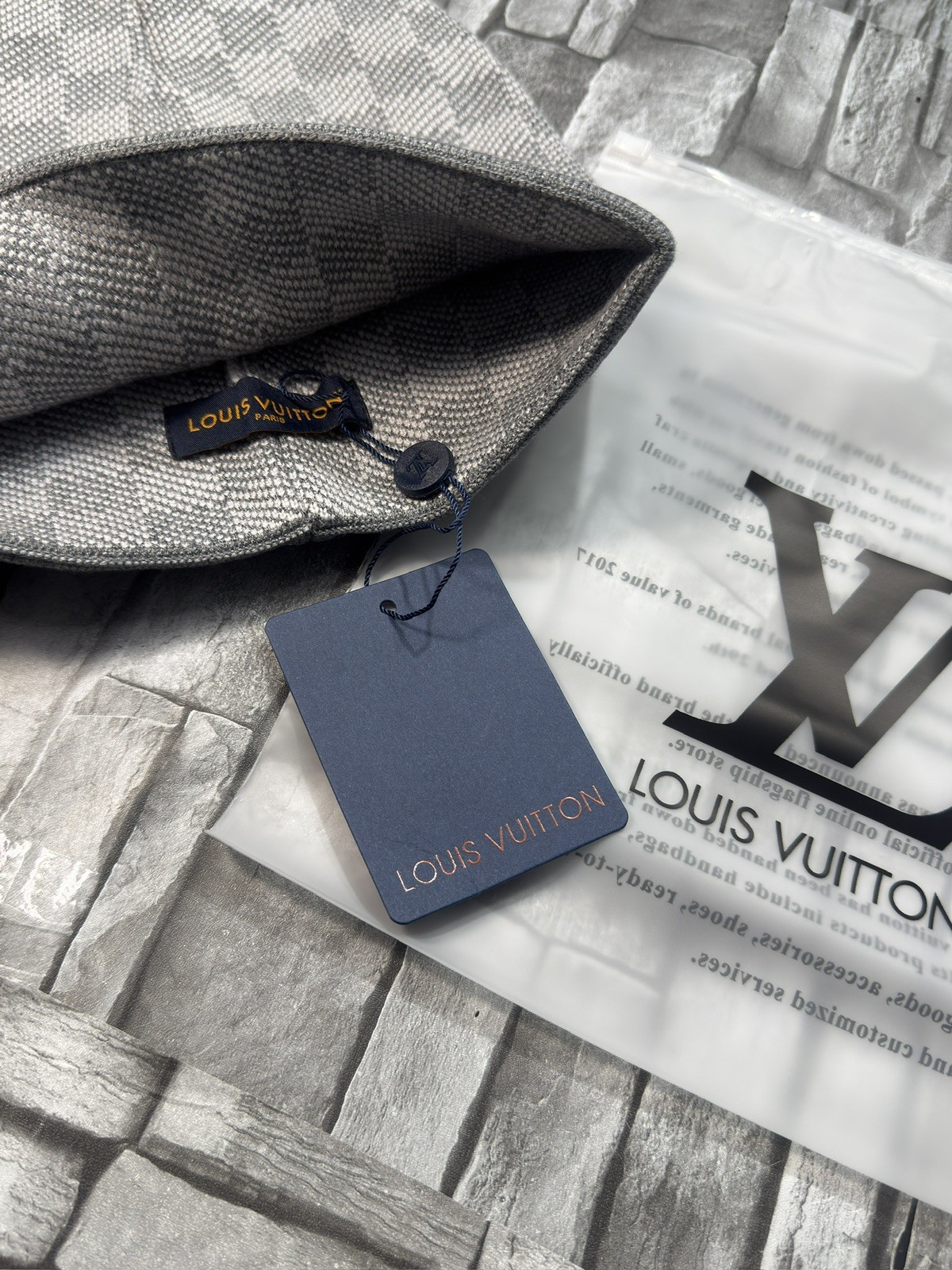 Gray Monogram Knit Beanie LV Patch Logo - One Size - L284
