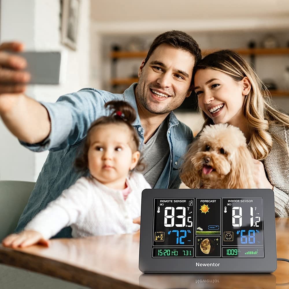 Modern Wireless Weather Station, Color Display, Atomic Clock