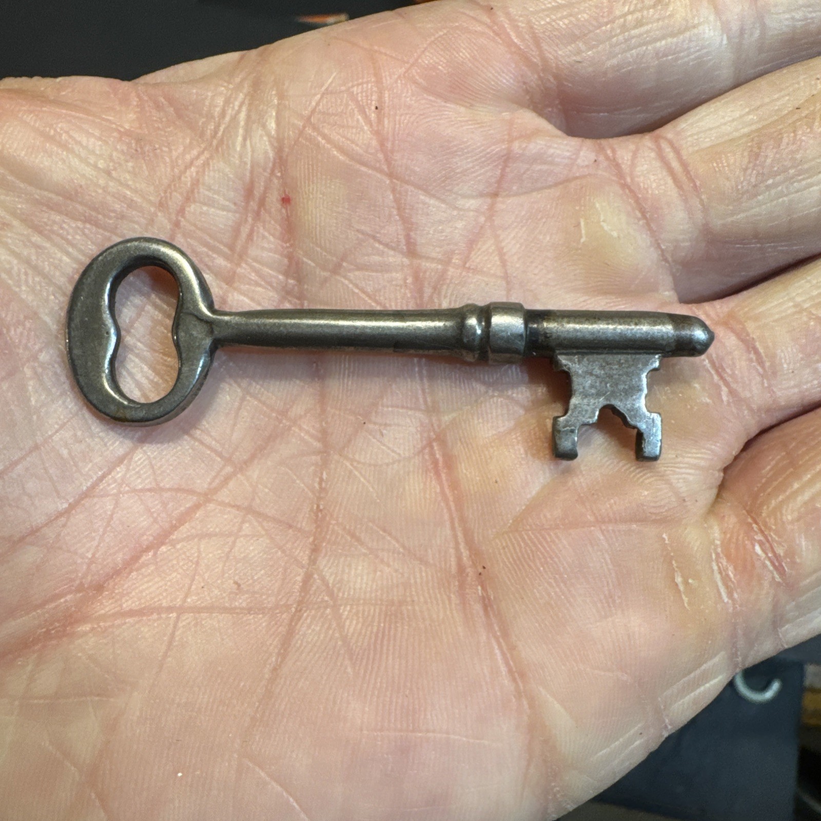 Antique No. 6 Warded Skeleton Key - Solid Barrel Replacement