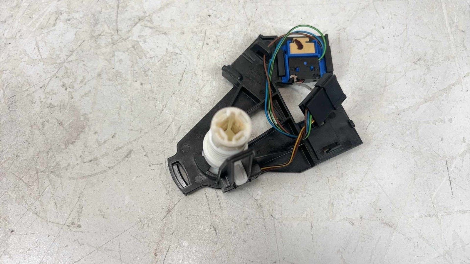 2013-2017 Audi A5 Seat position sensor bracket assembly / Right Front OEM