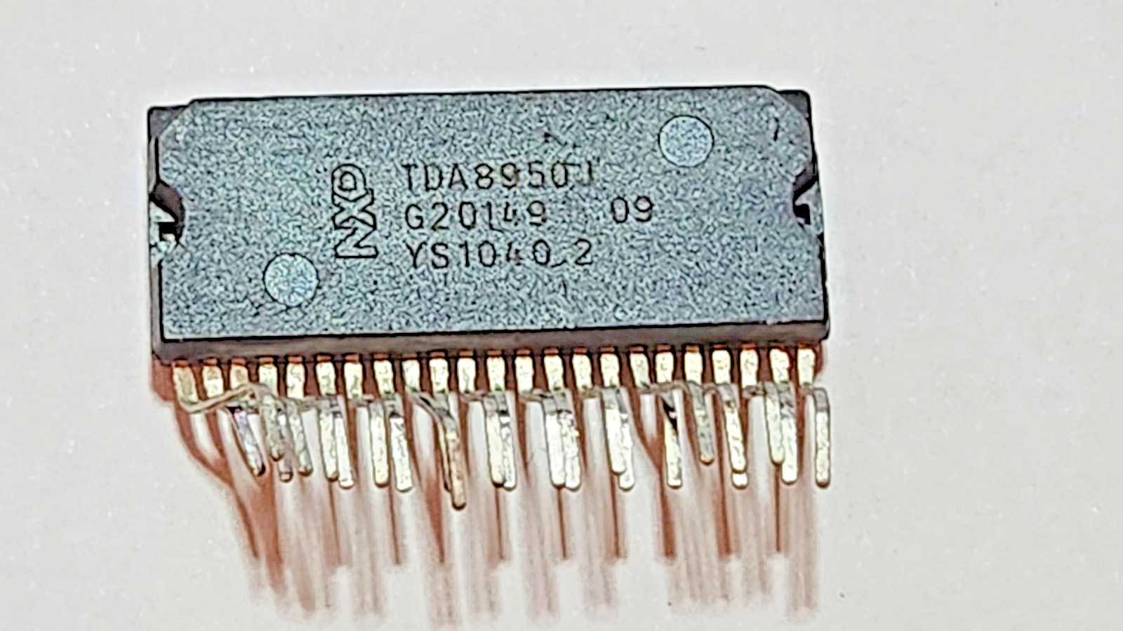 NXP IC TDA8950J USED IN VARIOUS APPLICATIONS
