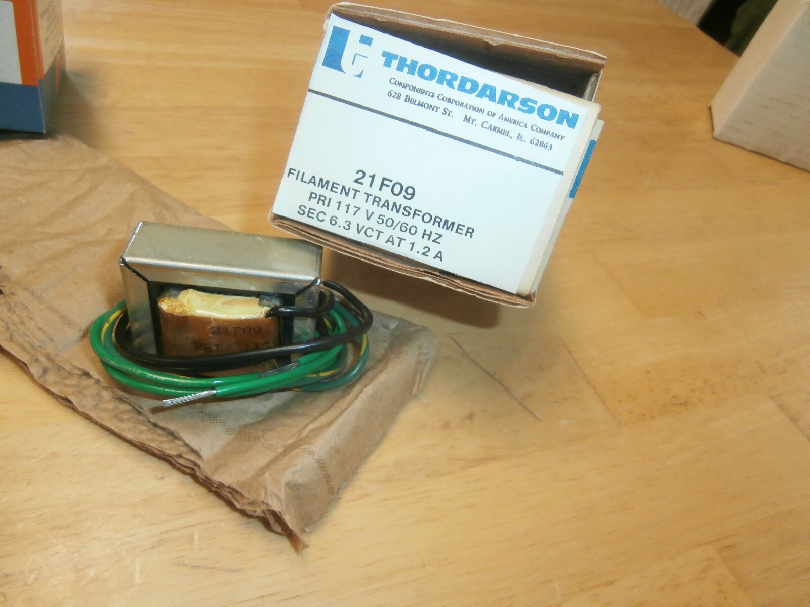 21F09 THORDARSON FILAMENT TRANSFORMER PRI:117V SEC:6.3VCT 1.2A,NOS