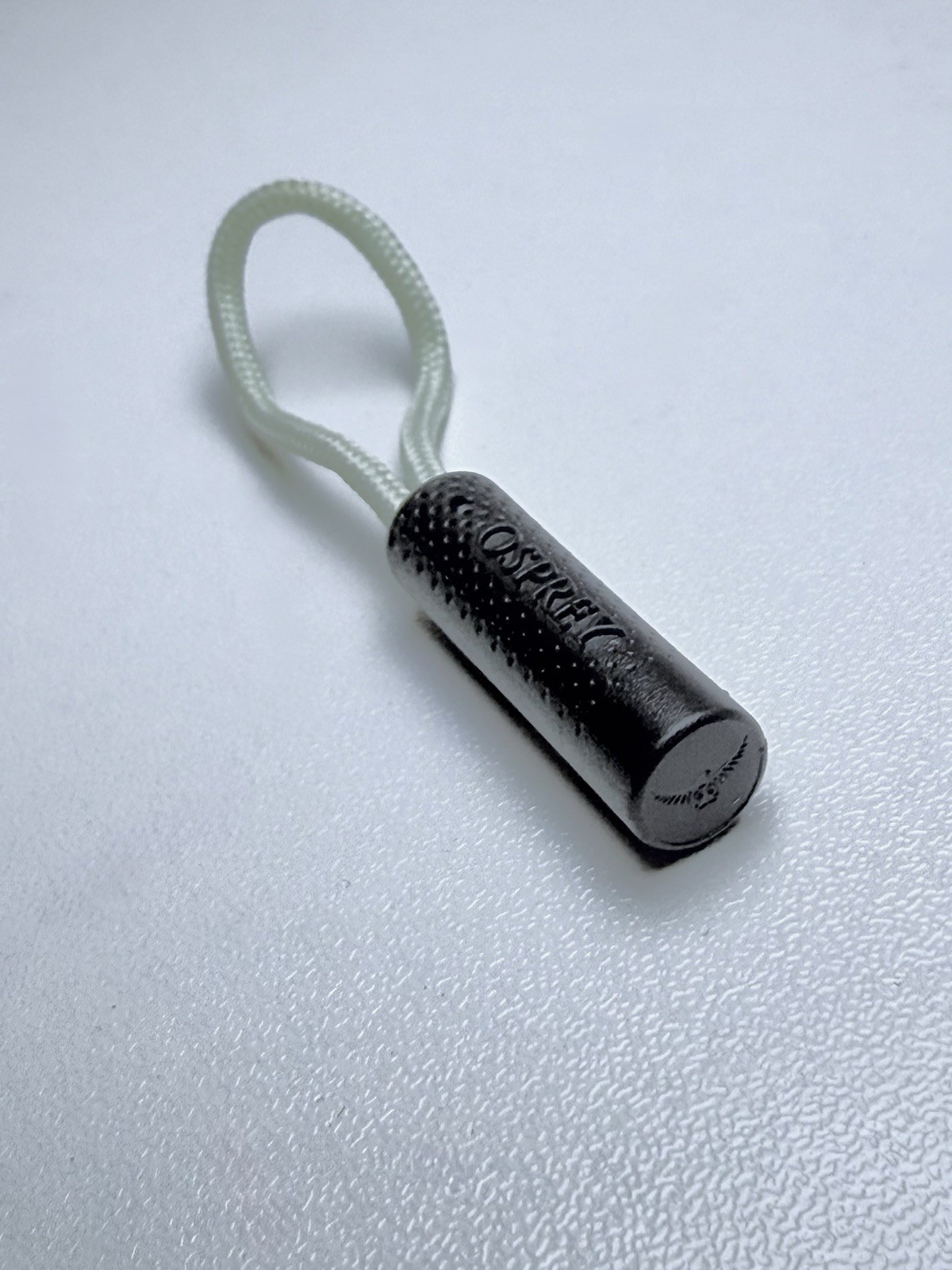 Osprey Replacement Zipper Pull - Black Textured Tab with Cord - Premium