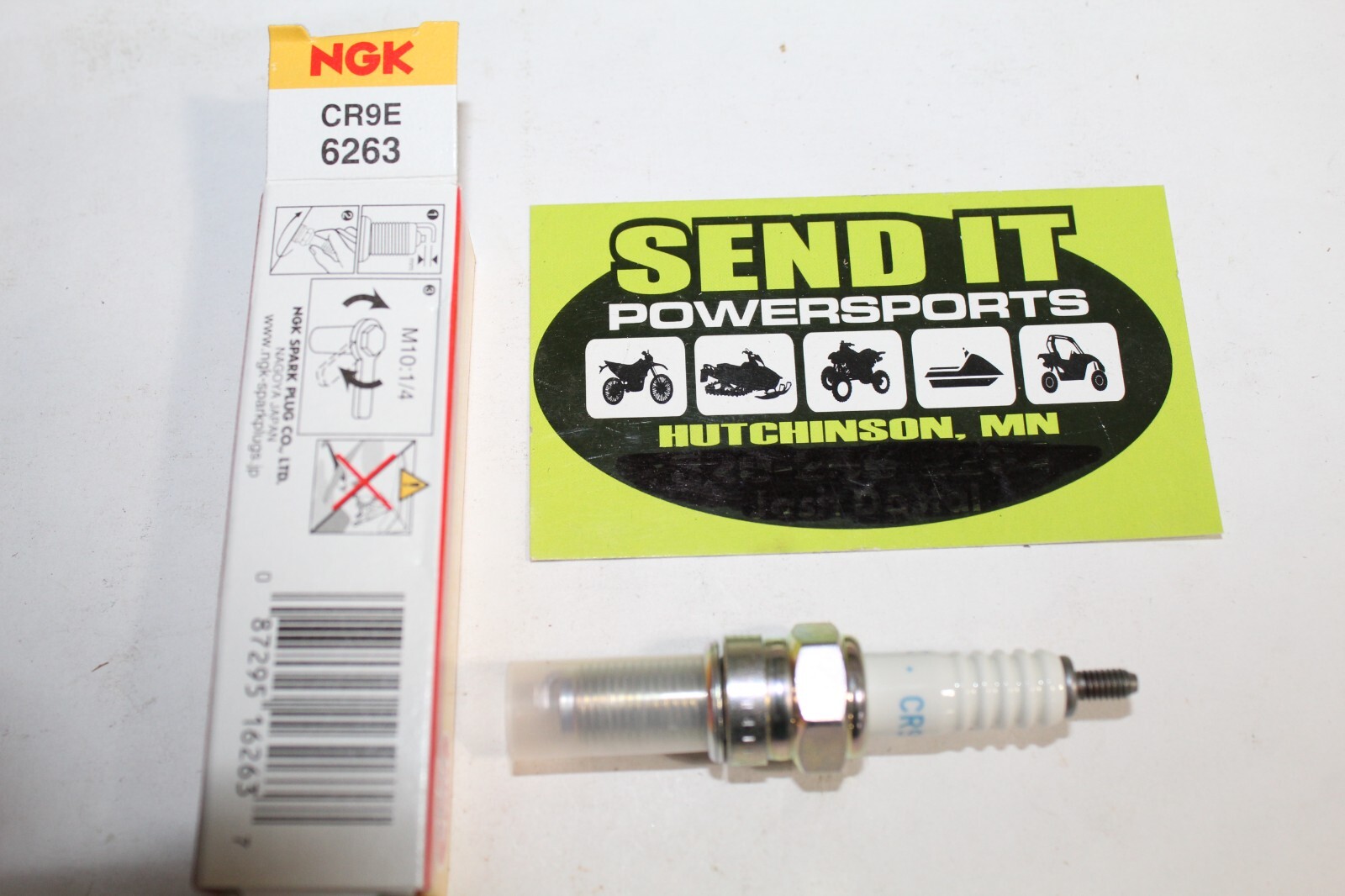 DSP NGK - 6263 - Spark Plugs, CR9E