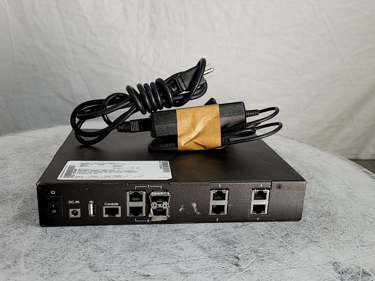 ADVANTECH fwa-aal 1010 fwa-aal 1010vc-8ca Network Firewall Appliance SEE NOTES