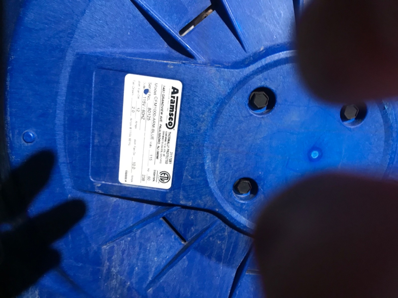 The Syclone Blue Low Profile 1.9 Amp Airmover is a compact and efficient drying