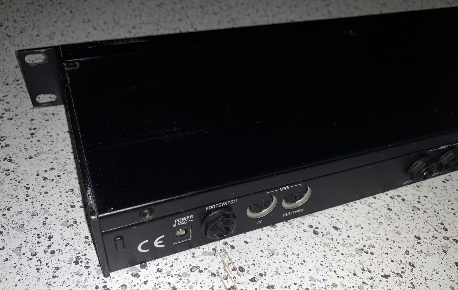 Alesis Midiverb 4 / Dual-Channel Multi-Effects FX Parallel Processor / No Power