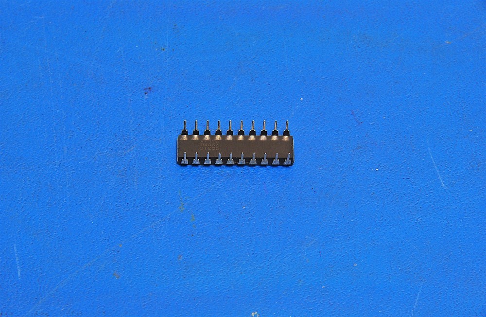 New (13pcs) CD74HCT273E HARRIS SEMI IC Logic