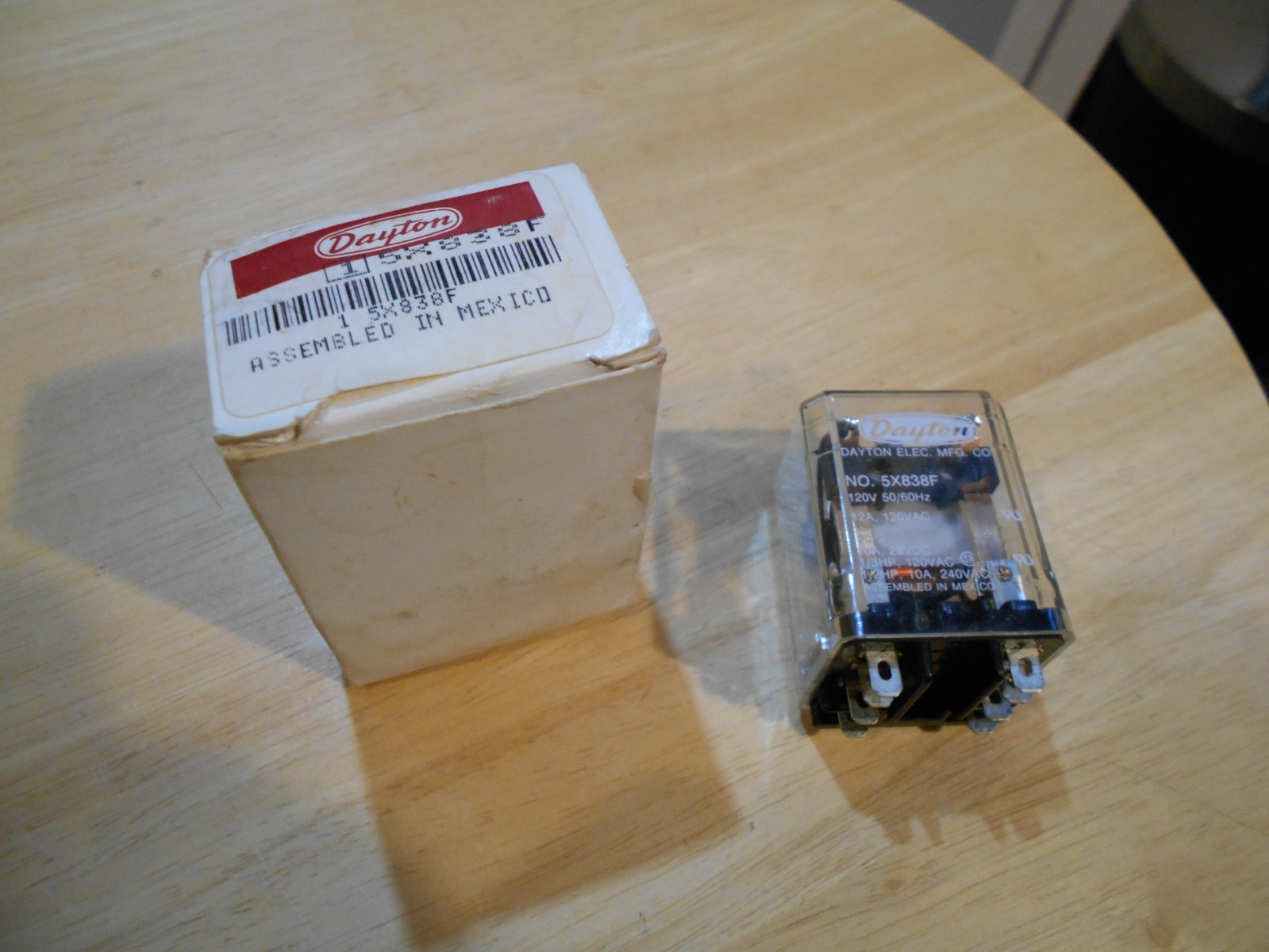 DAYTON 5X838F RELAY NEW IN THE BOX