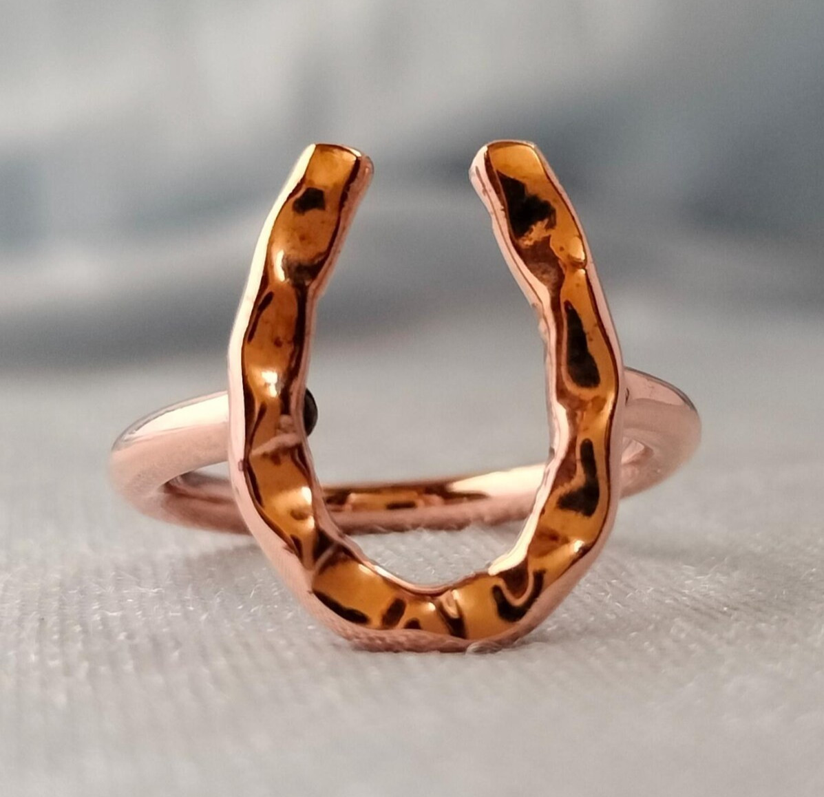 Solid Pure Copper Minimalist Healing Ring, Handmade, Unisex, Horseshoe Ring