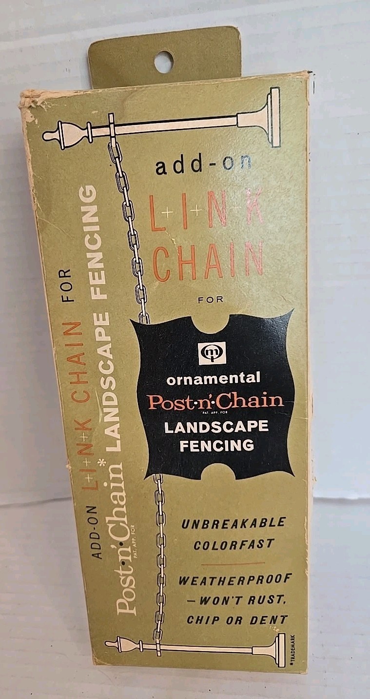 Vintage POST-N-CHAIN Link Chain Plastic 5 ft Landscape Fence Ornamental Display