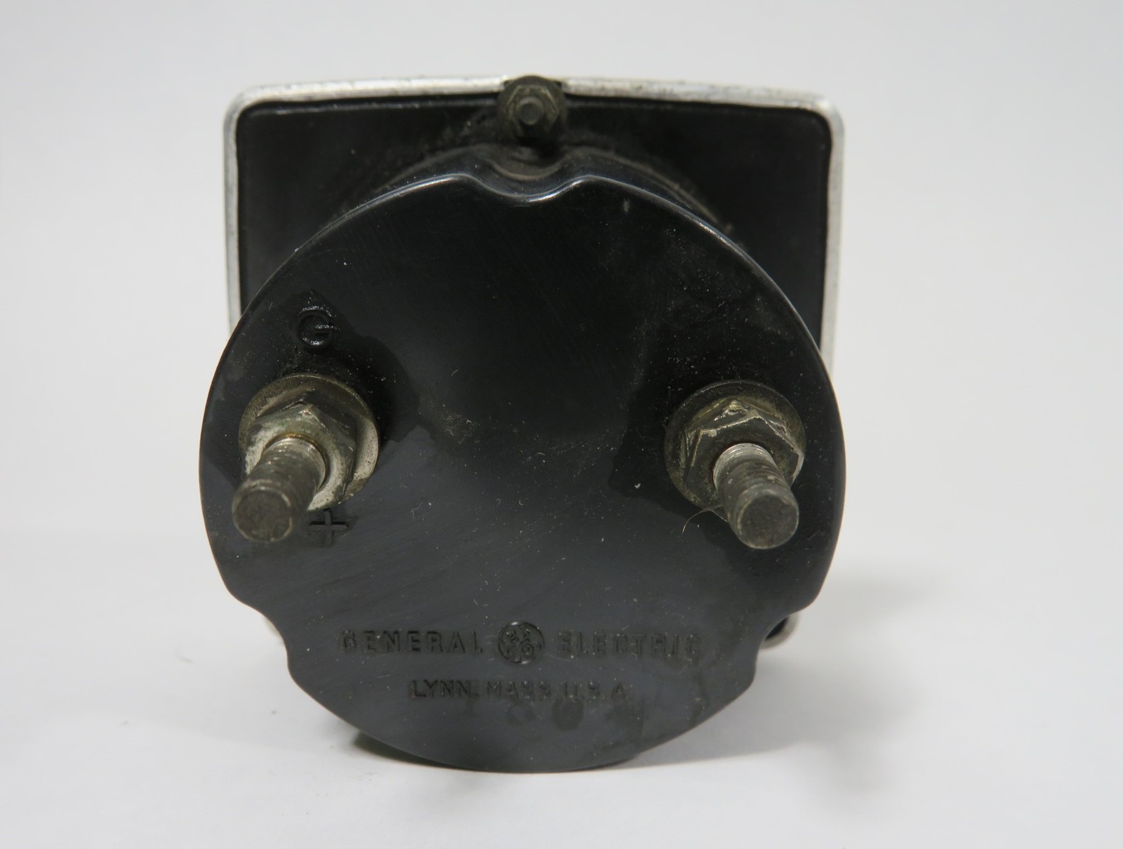 General Electric DC Voltmeter 0-200VDC 2-1/2" Diameter Cat. 519X14 USED