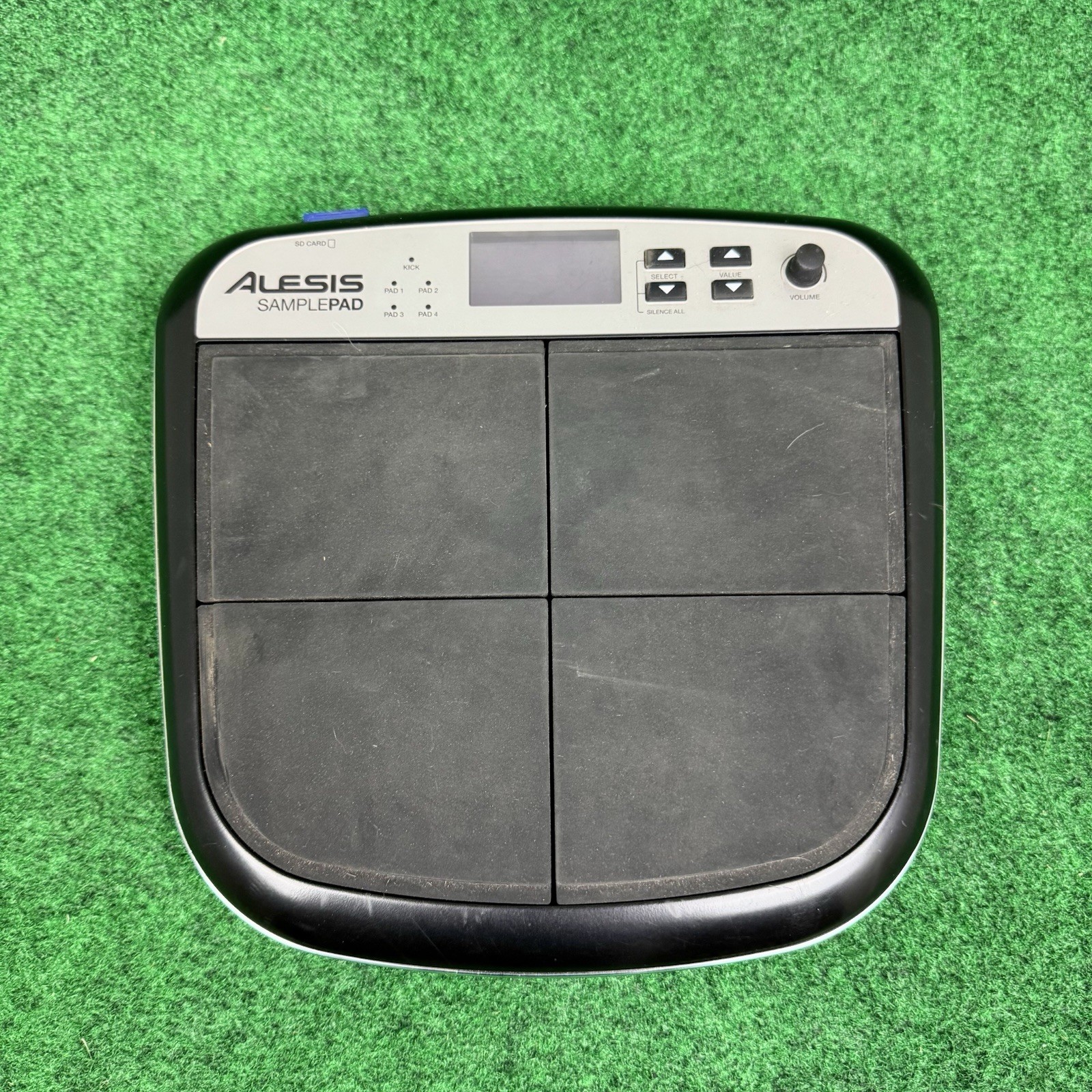 ALESIS SAMPLEPAD IN GREAT CONDITION W/ PSU & SD CARD Drum Synthesizer Percpad