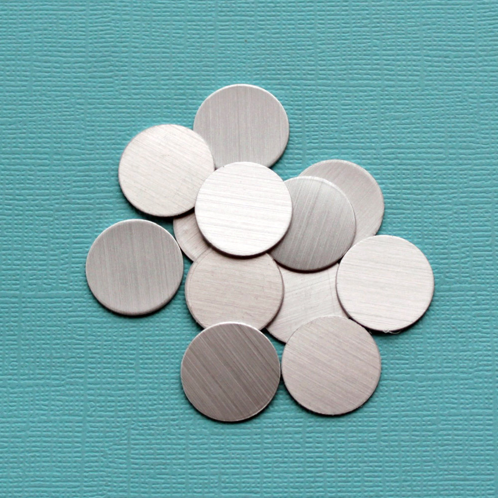 15 Aluminum Stamping Tags  Silver Mirror Finish - No Hole - 3/4" (19mm) - MT291