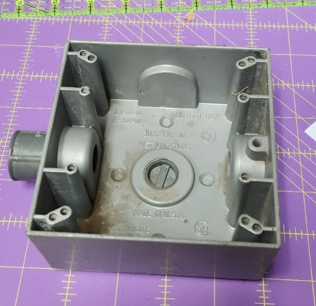 Weatherproof Electrical OUtlet Box