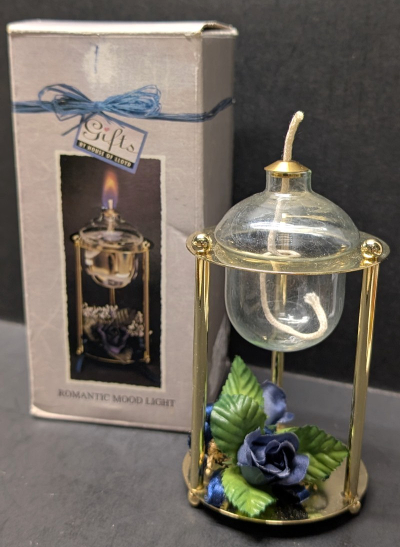 House of Lloyd Gifts "Romantic Mood Light" Vintage Oil Lamp 6"