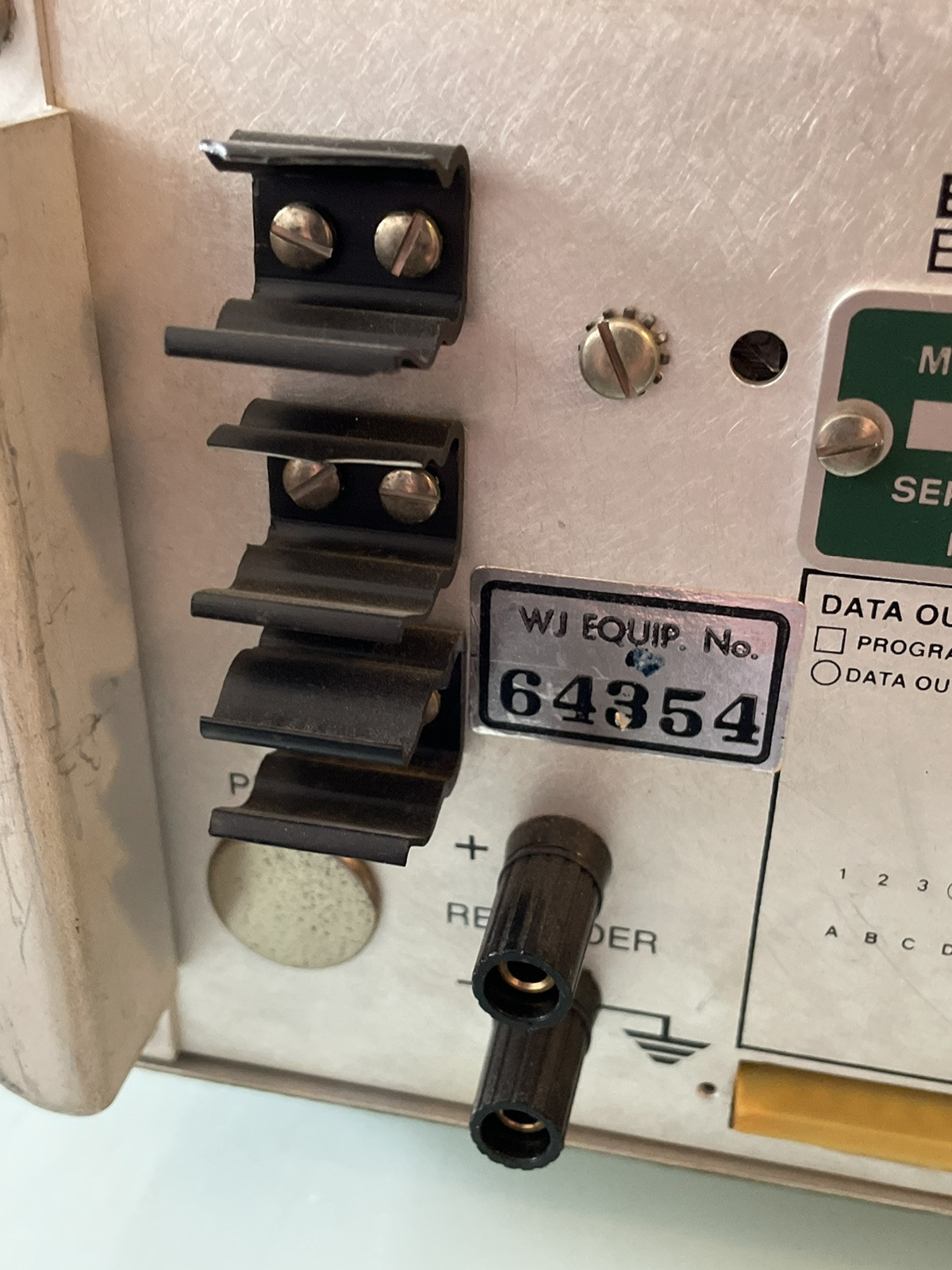 Boonton RF Millivolt Meter Model 92B No Probe Powers On As Is