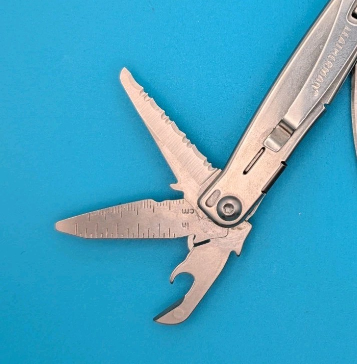 LEATHERMAN WINGMAN MULTI-TOOL! FAST SHIPPING! USAA