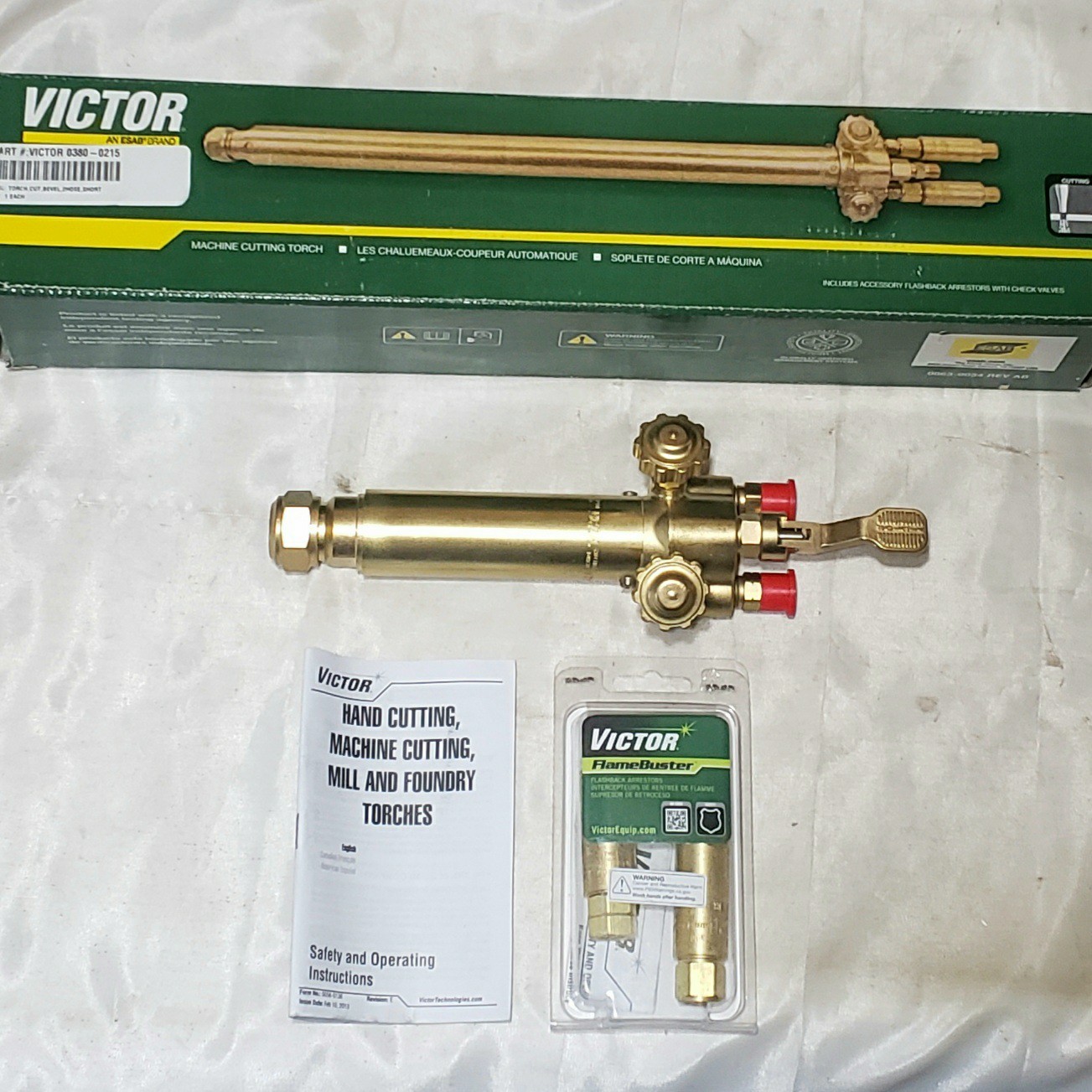 Victor MT204 Short Barrel Machine Cutting Torch & Flashback Arrestors 0380-0215