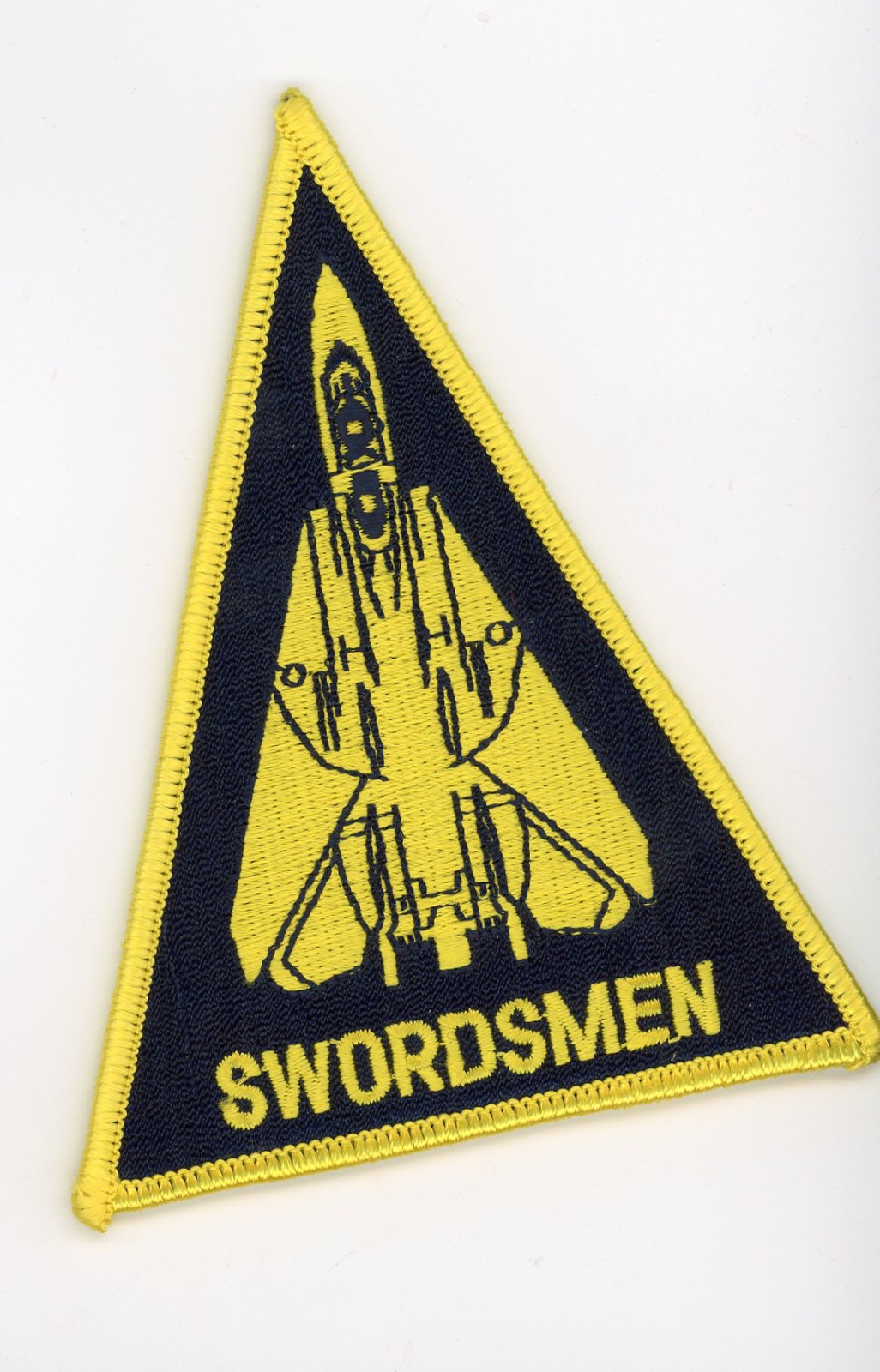 PATCH USN F-14 TOMCAT TRIANGLE VF-32 SWORDSMEN DARK  IRON ON PARCHE