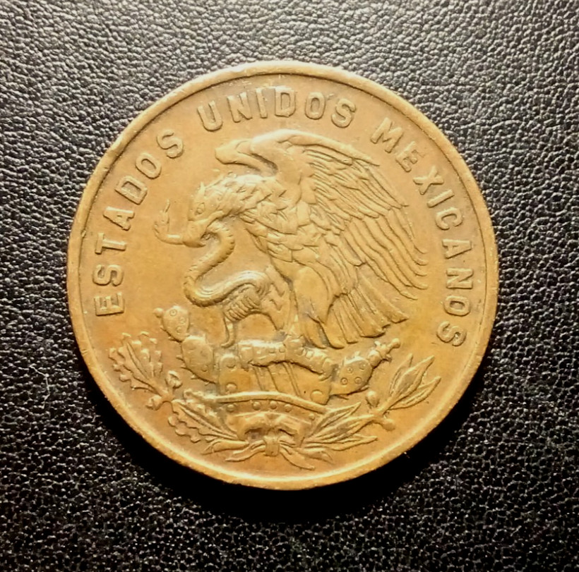 1965 Mexico 20 Centavos Coin