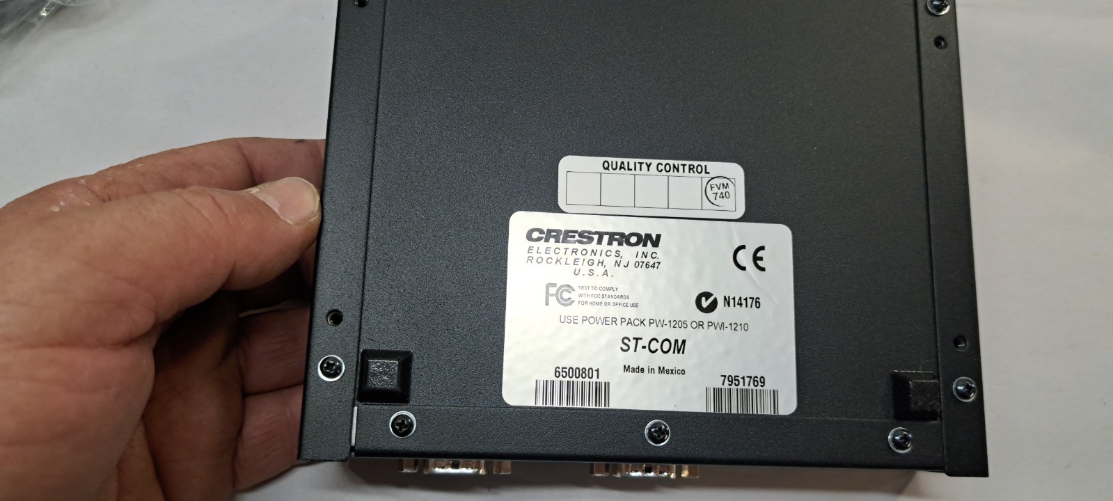 Crestron ST-COM 6500903 KIT WITH AC ADAPTER OPEN BOX NO MANUAL