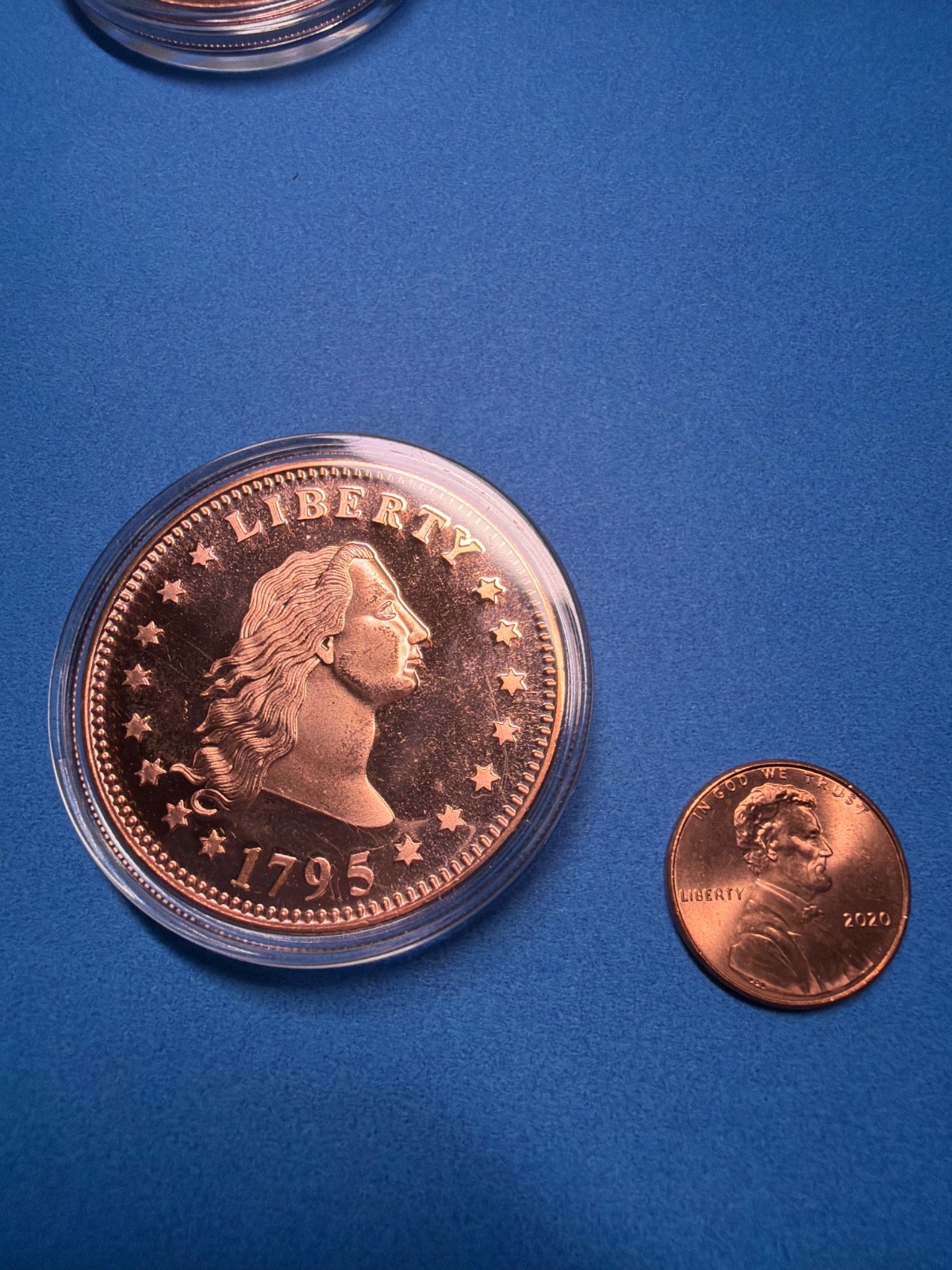 1 oz copper round, Liberty design, new copper coin sealed in case
