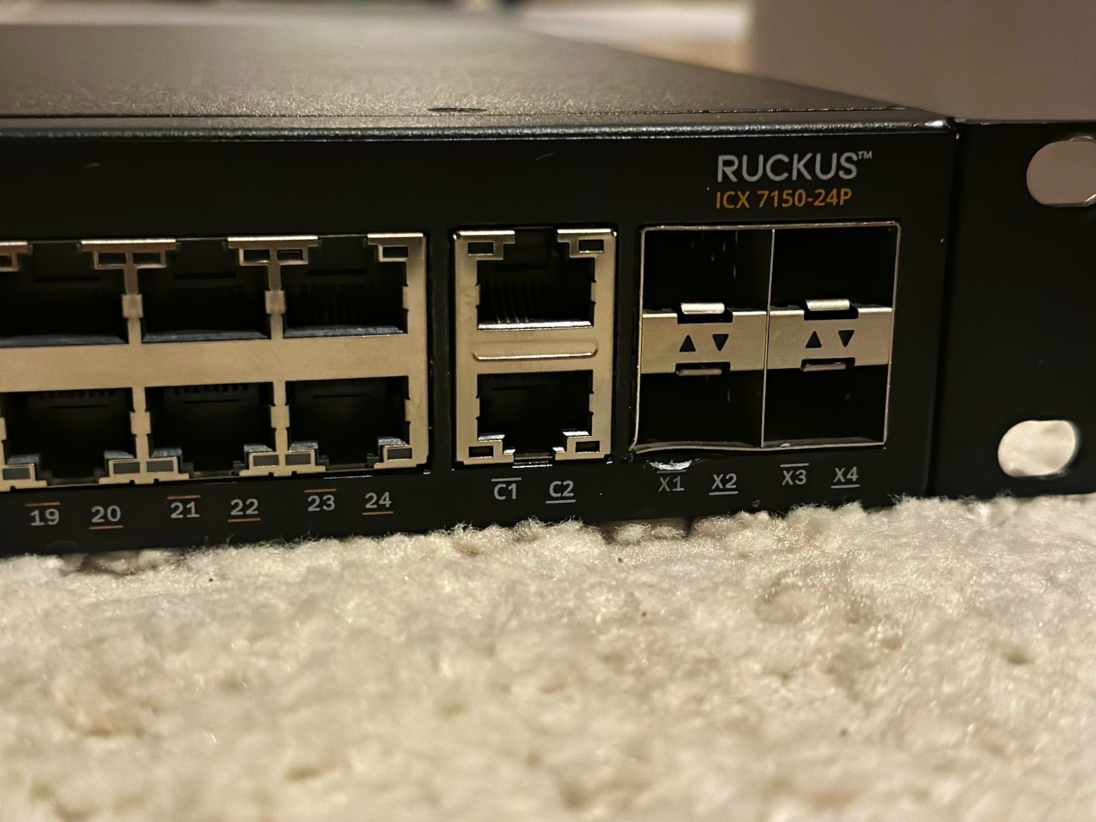 Ruckus ICX 7150-24P 24-Port Gigabit Layer 3 Fully Managed Switch 1U Rack Mount