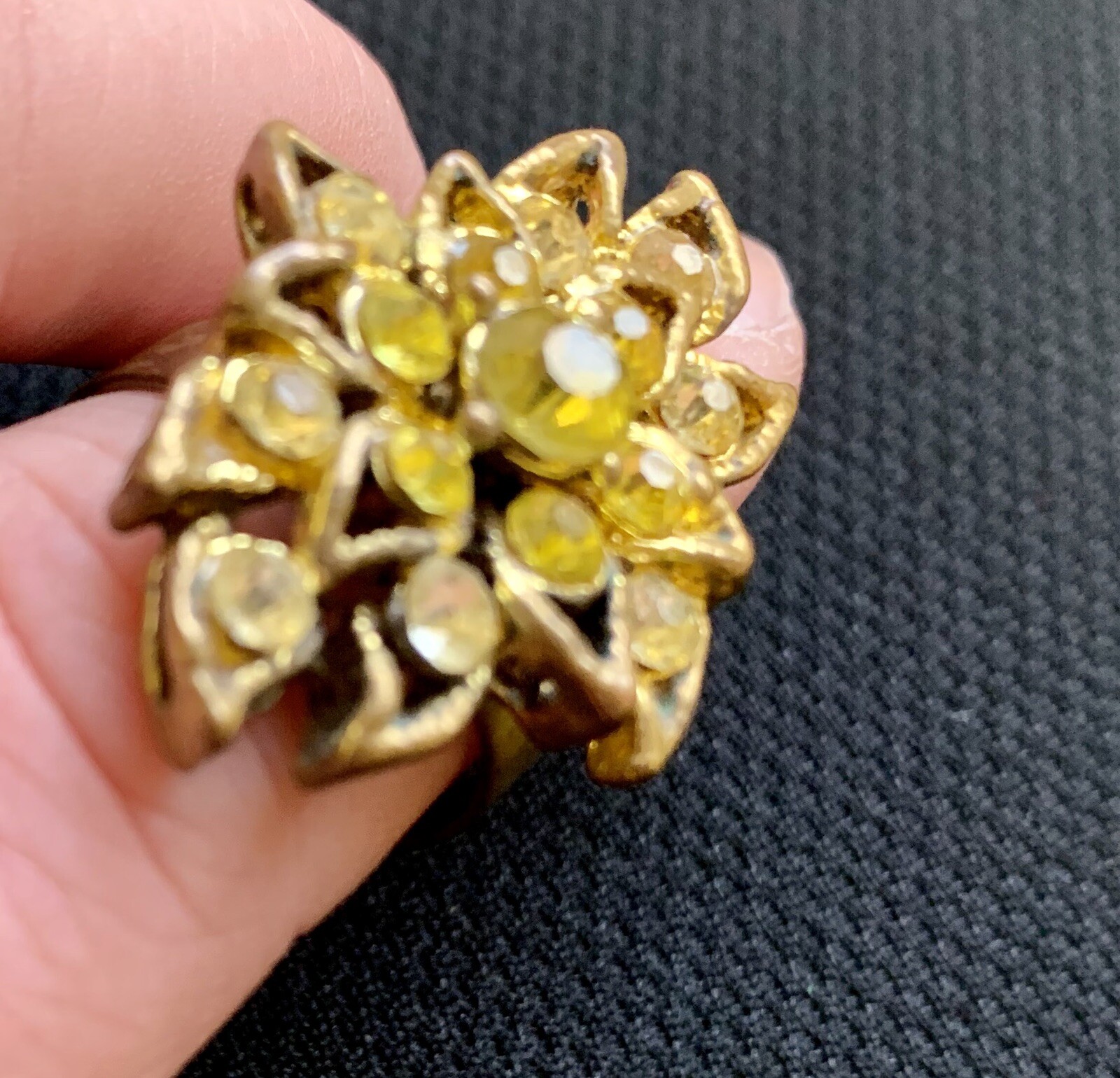Vintage Adjustable Yellow & white rhinestone ring