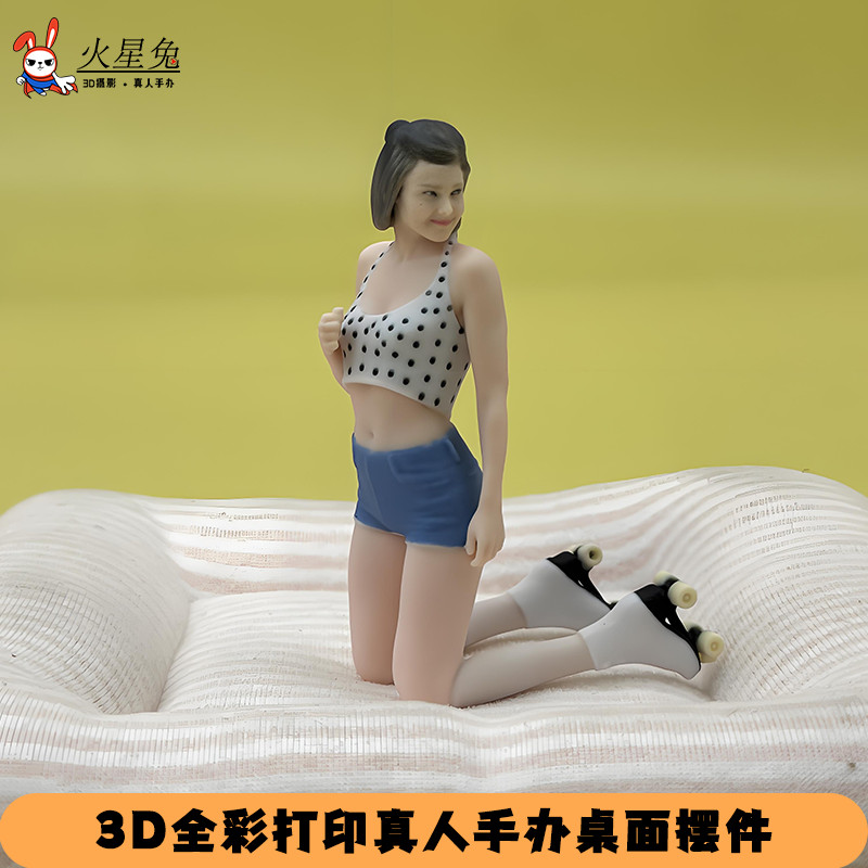 1/64 -1/18 Diorama Kneeling Skating Girl Scene Miniature Figure Doll For Car Toy
